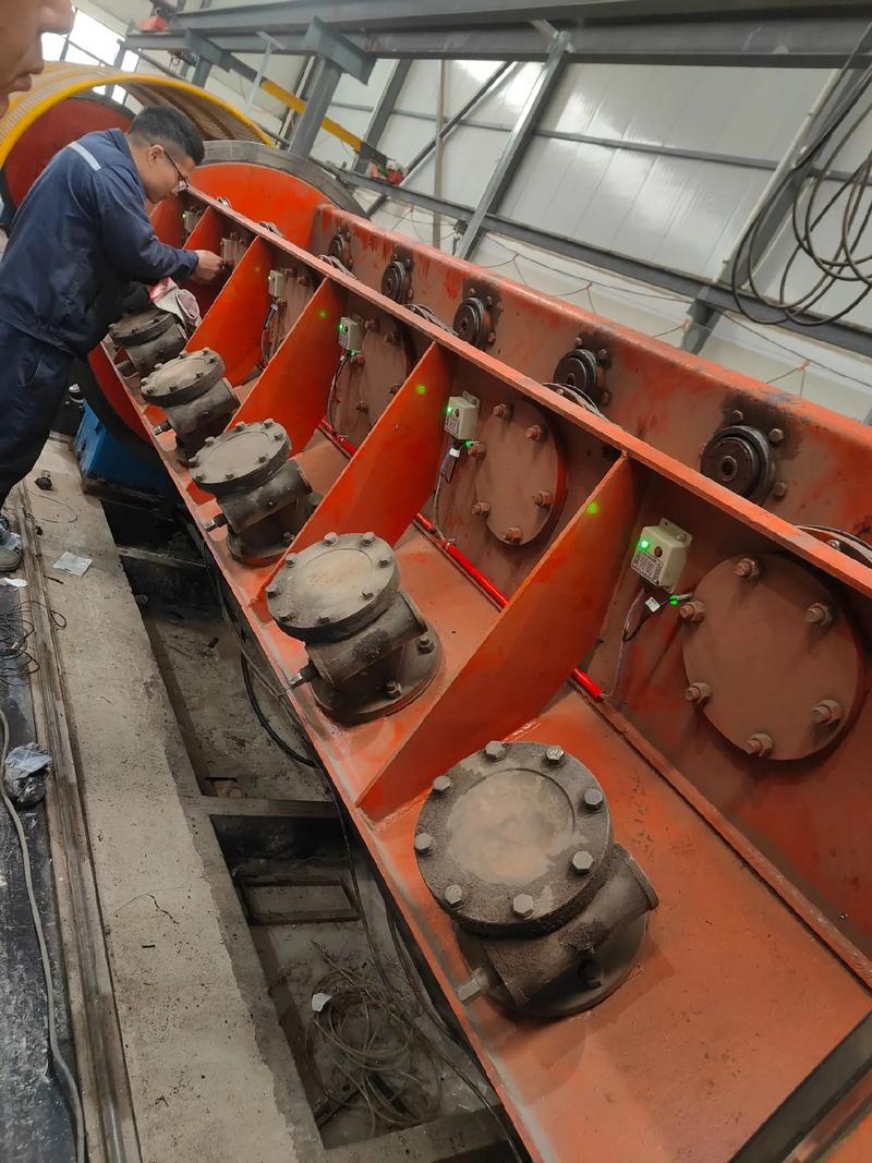 炳輝機(jī)電設(shè)備.主營(yíng):電纜設(shè)備搬遷 安裝 改造 加裝斷